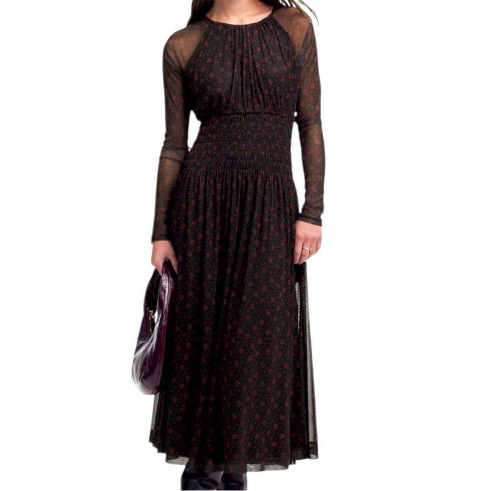 NWT Madewell Smocked Midi Dress Black
Red Floral Size XS Retail $148.00